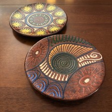 2 VINTAGE SIGNED SPANISH PUIGDEMONT TERRACOTTA ABSTRACT GEOMETRIC WALL PLAQUE picture
