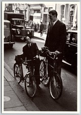 Vintage Photo Postcard Tallest & Smallest Men Bicycles Europe 1989 Emotifs picture