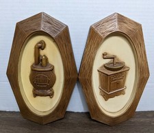 Set of 2 Vintage Syroco Inc. Plastic Wall Hangings B-4372 D-4372 MCM USA picture