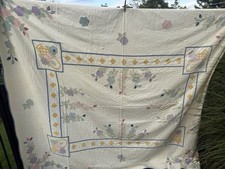 Beautiful Vintage Appliqué Quilt 80 X 94 picture