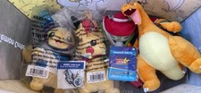 Pokemon Worlds 2026 XP exclusive Pikachus Charizard Kirlia, pin, keychain, bag picture