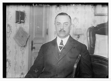 Photo:E.D. Morgan Portrait Seated 1900s Suit News Service picture