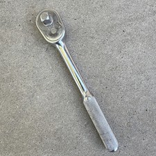Vintage DURO-CHROME (Indestro) 4462 Reversible Ratchet 3/8