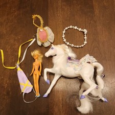 Vintage 1987 Marchon Enchanted Kingdom Princess Guinevere & Jasmine Horse Set picture