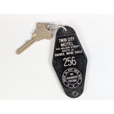 Schlage Twin City Motel Key Fob Brewer Maine 453 Wilson Street Vintage Black 256 picture
