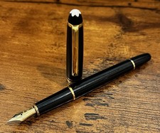 Montblanc Meisterstück 144 Fountain Pen 14K 585 Gold Nib & Mystery Black Ink picture