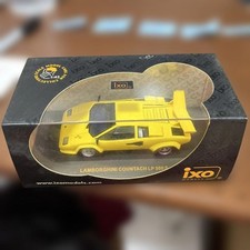 Lamborghini Countach LP 500 S 1/43 Model Yellow ixo Models Collectible Car picture