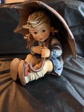 Rare LARGER Hummel Umbrella Girl 152/II B TMK5 7 3/4