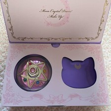 Sailor Moon Miracle Romance Compact Set Color Ocher picture