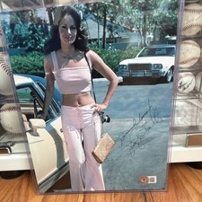 Autographed Color Photograph Jaclyn Smith Beckett Authentication BAS BJ20358  picture