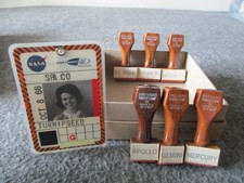 NASA MSFC/SPACECRAFT INC BADGE+6 MISSION STAMPS APOLLO/MERCURY/GEMINI/SATURN/F-1 picture