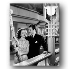 Arleen Whelan Photo 8x10 Classic Hollywood Portrait Glamour Starlet picture