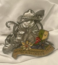 Vintage Pewter German Volkswandertag Hiking Medal / Hat Pin 1976 SV Aislingen picture