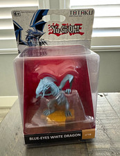 TOTAKU Yu-Gi-Oh Blue-Eyes White Dragon Figurine #19 1st Edition picture