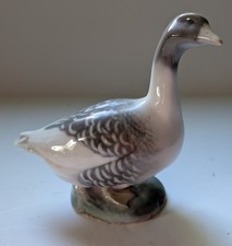 Royal Copenhagen Denmark Porcelain #1088 Goose Figurine in good condition picture