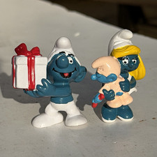 Peyo The Smurfs Smurf & Smurfette Figurine Set Animation Franchise Collectible picture