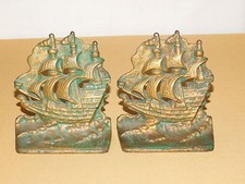 VINTAGE OLD PIRATE SAILING SHIPS IRON METAL BOOK ENDS picture