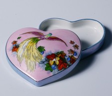 Noritake Deco - Vintage Heart Shaped Powder Puff Box - Bird with Colored Leaves picture