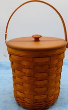 Longaberger 1995 Round Basket w Protector & Colwood Wood Lid 8.5