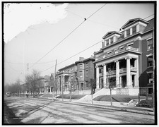 Photo:Fourth Ave Louisville KY c1906 Street View Houses picture