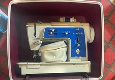 Vintage Singer 615U Sewing Machine Made in Japan w/ Case & Accessories Untested picture
