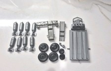 Monogram Revell Bomb Cart w/Bombs 1/48 scale (parts only) Unassembled New  picture