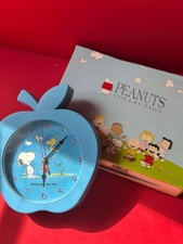 Rare Westland Snoopy Apple Peanuts Wall Clock New in Box picture