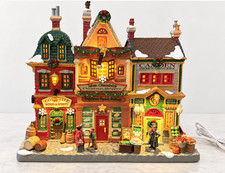 Lemax 55314 Mrs Cratchit’s Christmas Shoppes Caddington Village 2025 Lighted picture