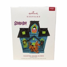 2019 Hallmark Keepsake Hanna-Barbera Scooby-Doo Haunted House Hijinks ornament picture