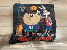 Vintage 1994 Looney Toons 18