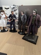 Hot Toys DX01 The Joker 1/6 And MMS79 Bank Robber Joker + Bonus Set Dark Knight picture