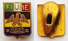RIVER Free State Enamel Badge - Gabriele d'Annunzio picture