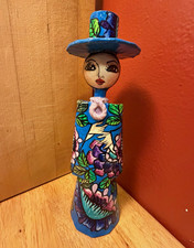 Abelardo Ruiz vintage Mexican papier-mâché lady folk art sculpture signed 10 in picture