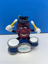 Vintage 1988 California Raisins playing the drums figurine black / yellow hat picture