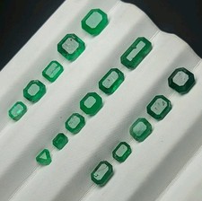7.5 Cts Elegant Natural Emerald Loose Gemstones Lot - Nice Color - Geometric Cut picture