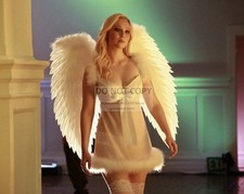 MOLLY QUINN IN THE ABC TV SERIES 