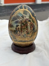 VINTAGE JAPANESE HAND-PAINTED GEISHA SATSUMA PORCELAIN EGG w/GOLD GILT 6” SALE picture