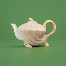 VTG.BELEEK IRELAND TEAPOT&LID NEPTUNE YELLOW  PATERN picture