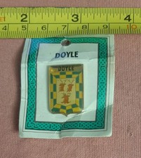 Vtg Doyle Family Last Name Crest Coat Of Arms Jacket Lapel Pin Ireland Heraldic picture