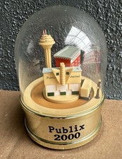 Publix Warehouse 2000 Christmas Globe Fully Working Vintage picture