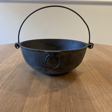Vintage 1906 Griswold Cast Iron #2 Scotch Bowl 780 picture