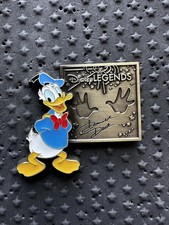 Disney DEC TWDCS Legends Character Plaques Series 2 Donald Duck Pin picture