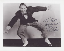 RAY BOLGER - AUTOGRAPHED INSCRIBED PHOTOGRAPH picture