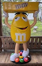 M&M Store Display Yellow Peanut Candy, 41