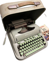 Hermes 3000 Portable Typewriter QWERTY English Vintage Fully Maintained Japan picture