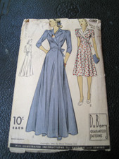 Vtg 1941 Du Barry 2586 Misses' Sz 14 (32/27/35) House Coat or Dress Pattern picture