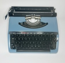 Vintage Brother Charger 11 Portable Typewriter Blue Made in Japan w/orig Box picture