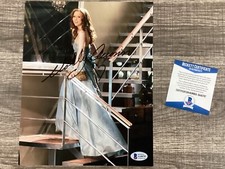 (SSG) Hot, Sexy MOLLY QUINN Signed 8X10 Color Photo 