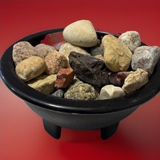 Assorted Mixed Canadian Rocks & Minerals Lot, 50 Pieces, 941g picture