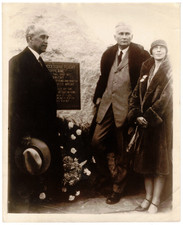 VINTAGE ORIGINAL 1928 AMELIA EARHART/ORVILLE WRIGHT 8x10 PHOTO KILL DEVIL HILLS picture